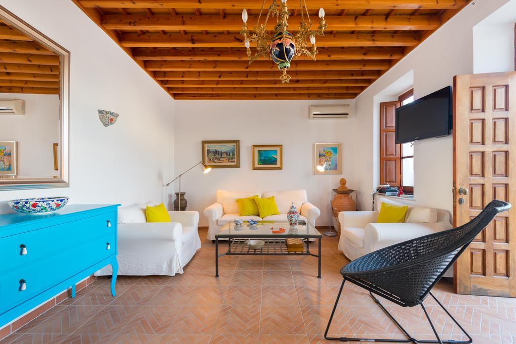 Villa Lindos Exteriér fotografie