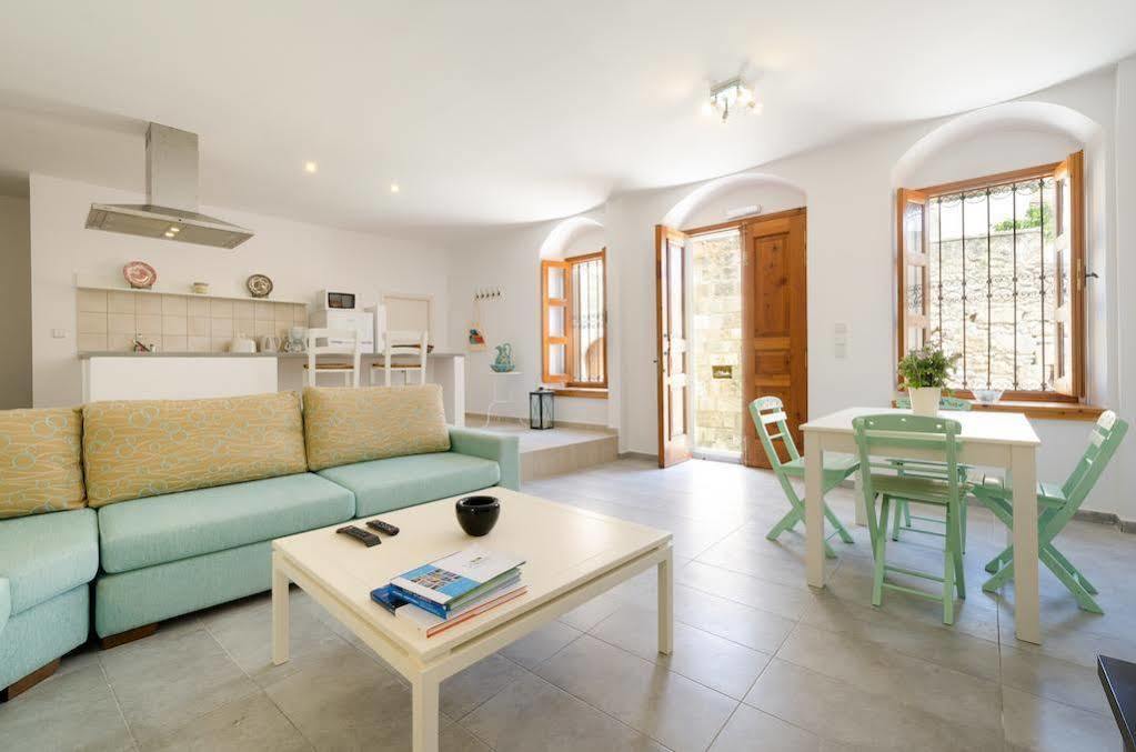 Villa Lindos Exteriér fotografie
